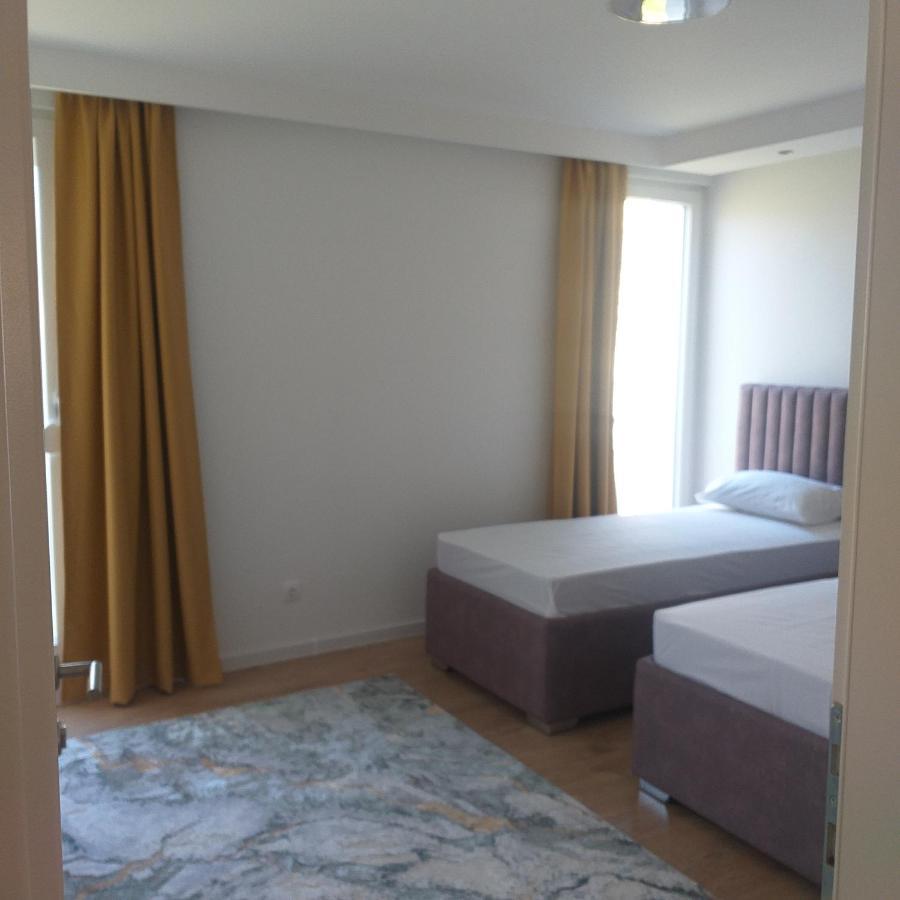 מוסטר Apartman Neyla מראה חיצוני תמונה